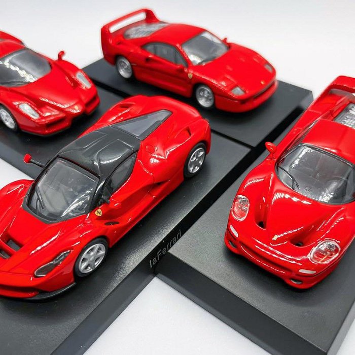 Kyosho Ferrari F50 64 1/64 京商馬王合售Ferrari F40 F50 Enzo