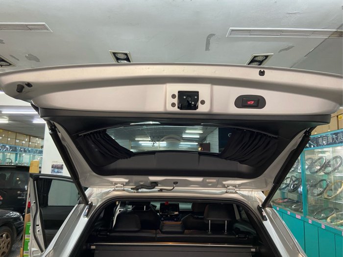 22 CROLLA CROSS 電動尾門 電吸式 智慧防夾 專用開關