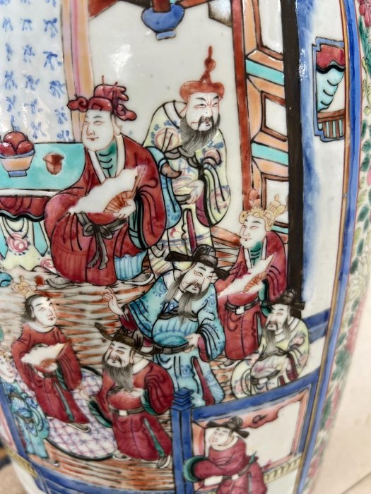 中国 清代 粉彩 宮廷美人図 漢詩 双耳 大花瓶 高さ41cm 中国美術 中国 清代 粉彩 宮廷美人図 漢詩 双耳 大花瓶 高さ41cm 中国美術