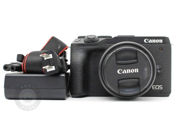 【高雄青蘋果】CANON EOS M6 Mark II + 15-45MM 黑 3250萬 4K  二手相機#96886