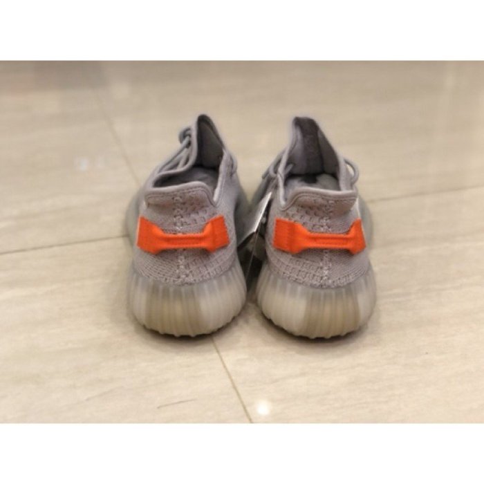 Legit Check Yeezy Tail Light Fake Yeezy V2 Legit Yeezy Zebra 2018