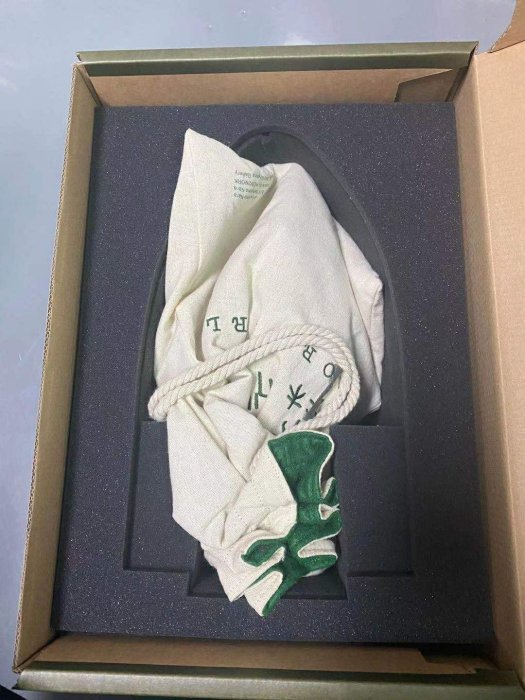 奈良美智 kaws hong kong セット 免運開發票mand kaws奈良美智潮玩盲盒公仔手辦擺件小鼓手玩偶