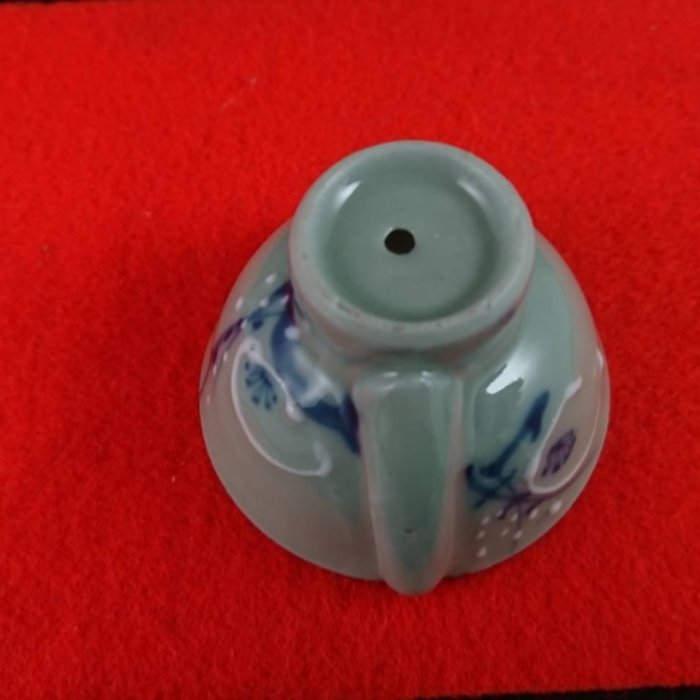 ☆班門弄斧☆ 早期日本青瓷(kinuda)鳥鳴杯描金酒杯懷舊民俗文物日據