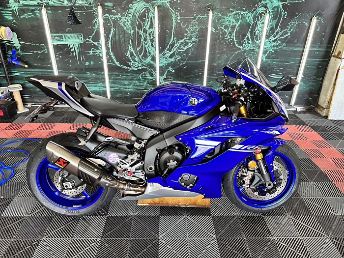 末代R6 超低里程 無倒無摔 原車原漆 車主自售，平日觀賞，少騎