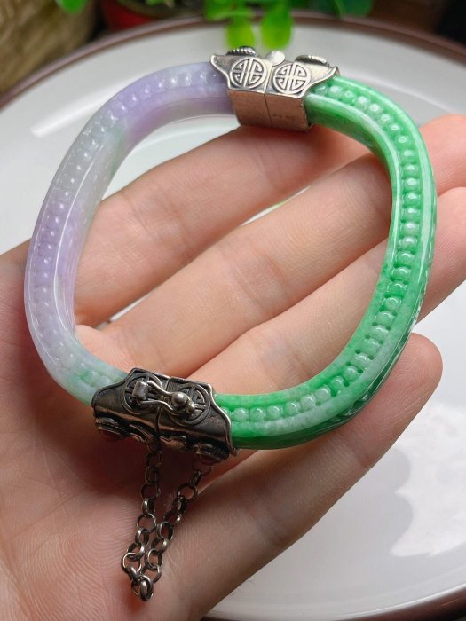 春 彩 手鐲 漢石齋 天然A貨冰糯種春帶彩翡翠