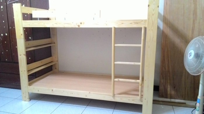 雙層床實木 上下舖 民宿用 高腳床 上下層床 遊戲床 松木床 親子床 宿舍床 兒童床 二手床台中自載