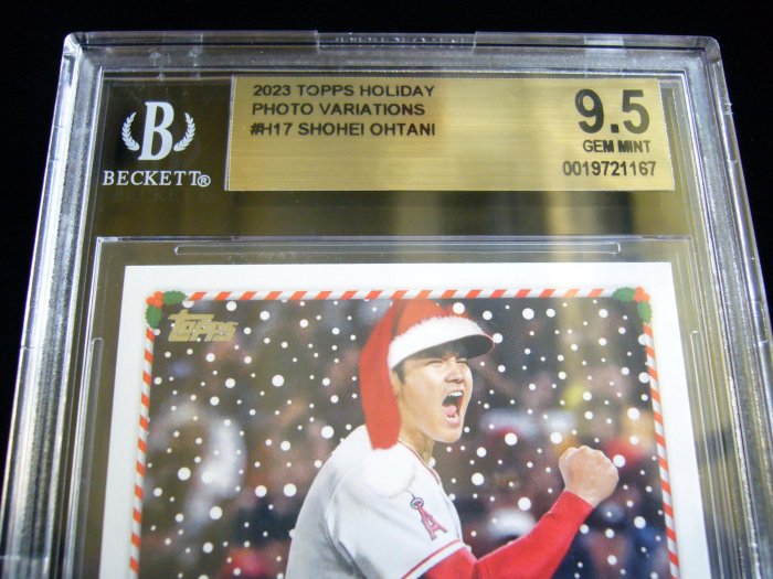 大谷翔平漂亮假期版本聖誕帽特殊圖片鑑定卡2023 Topps Holiday SP 