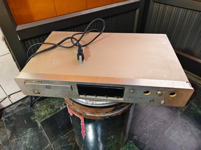 名牌 Marantz CD5400 japan日本 CD 播放器,,請看描述..偉哥大人二手影早期懷舊高級老音響古董放大器擴大機一元....店 ...