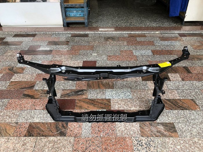 豐田 CAMRY 06-12 水箱架 附中支柱 另有ALTIS VIOS WISH YARIS RAV4 SIENTA