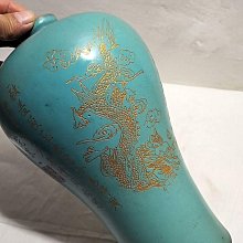 宋代汝窯天青釉梅瓶嚴選古董級藏品，刻花精美底部有款識天青釉梅瓶汝窯