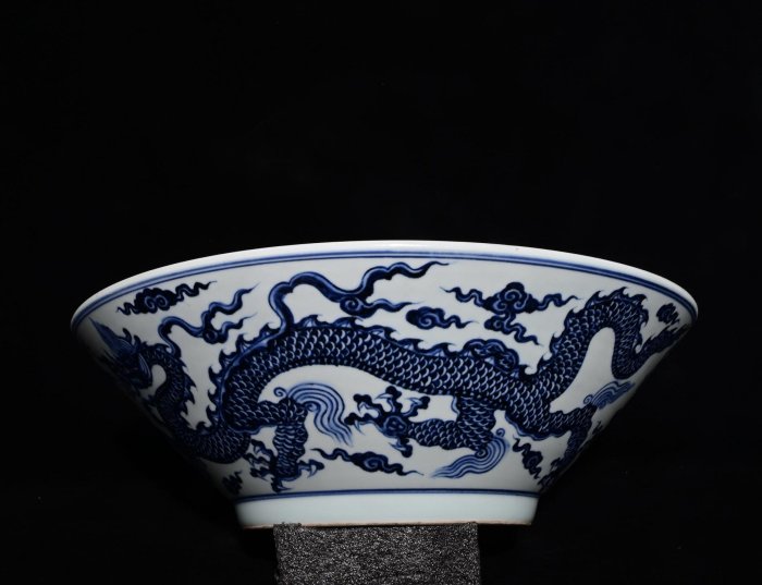 大明宣德年制青花龍紋斗笠碗，高13.5x45厘米10002682 | Yahoo拍賣
