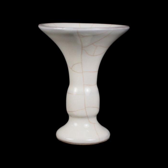 宋代鈞窯月白釉徽宗篆刻花口皿 鈞窯 月白釉三足香炉 – Jun ware Censer | 陶磁オンライン美術館ー