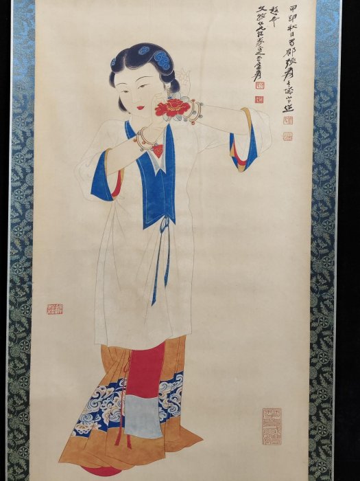 中国古美術・四尺仕女掛軸・国画・張大千印款・書道品・茶道・賞物・珍品画・肉筆 中国古美術・四尺仕女掛軸・国画・張大千印款・書道品・茶道・賞物
