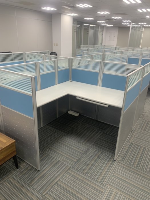 桃園國際二手貨中心--辦公室隔間屏風   OA屏風   辦公隔屏   45、70、90  可拚接大L、7字 歡迎詢問