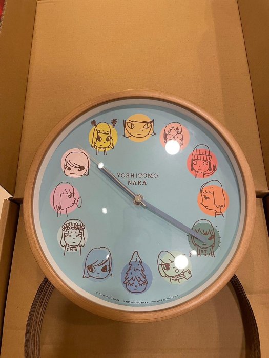 日本奈良美智Yoshitomo Nara Thirty Faces 時鐘掛鐘HOW2WORK MOMA