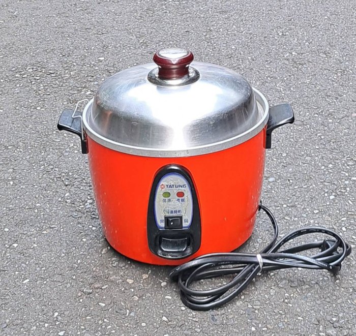 二手~TATUNG大同6人份電鍋TAC-06K(DR)~~304不銹鋼鍋蓋~~功能正常