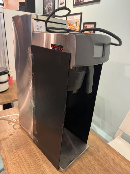 二手 中古 餐飲設備 飲料設備 早餐店 煮茶機 意者談