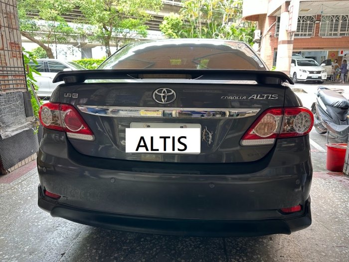 ☆雙魚座〃汽車精品〃2010~2013 ALTIS 10.5代/倒車雷達/4眼坎入式/完工價2000元/ALTIS倒車雷