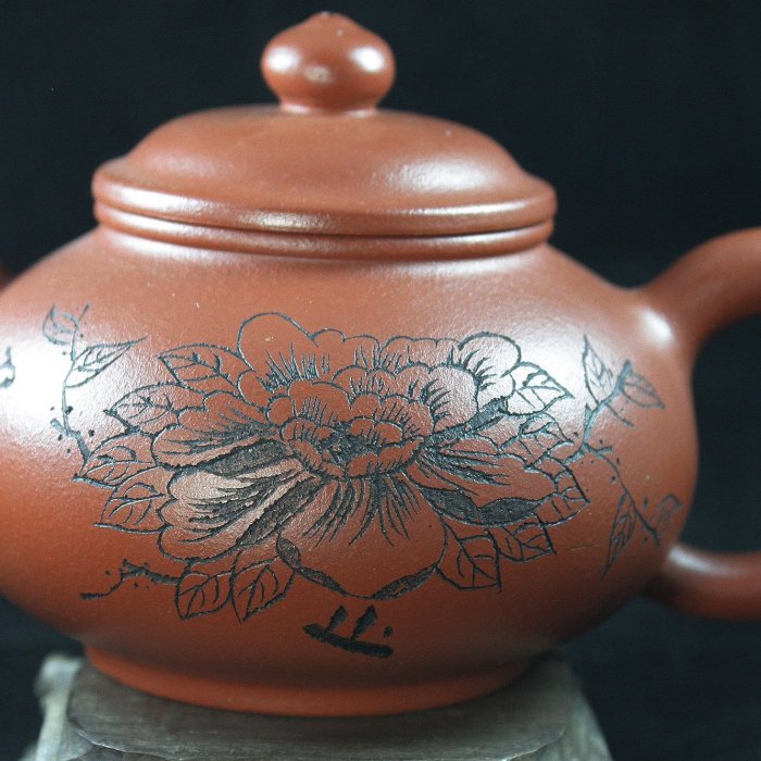 銘物】2007年丁亥年刻花開富貴壺工藝美術師陳錫生製,--容量:270cc