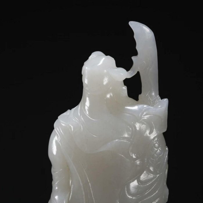 嚴選和田白玉關公雕像，細膩工藝長4.5cm，高11.5cm，重189g，適合收藏