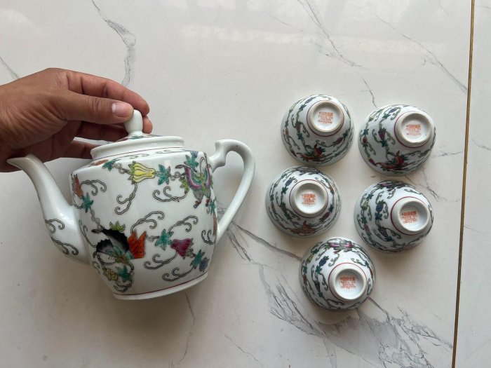 中国景德鎮  粉彩 茶入 煎茶道具  七十年代物 中国景德鎮 粉彩 茶入 煎茶道具 七十年代物 中国景德鎮 粉彩 茶入