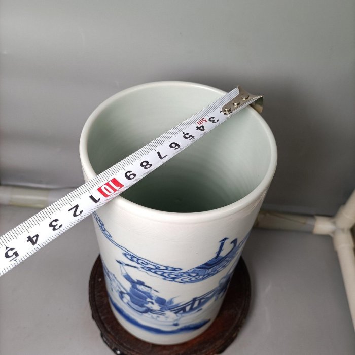 嚴選清代景德鎮567老廠純手工青花筆筒，人物故事主題大號收藏好物筆筒