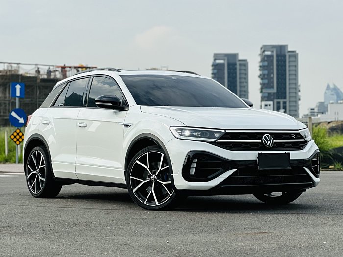 紅牛車業 Volkswagen T-Roc R 2.0L 原廠保固中