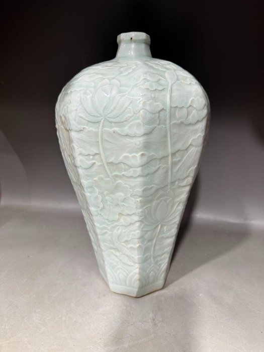 湖田窯梅瓶影青釉宋代八方荷花紋| Yahoo拍賣