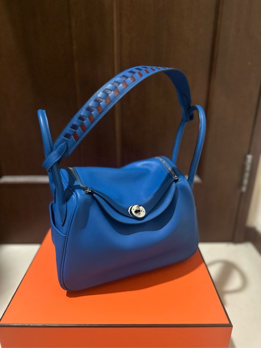 【喬瑟夫二手名店】真品 HERMES Lindy 26 swift皮編織背帶 D刻