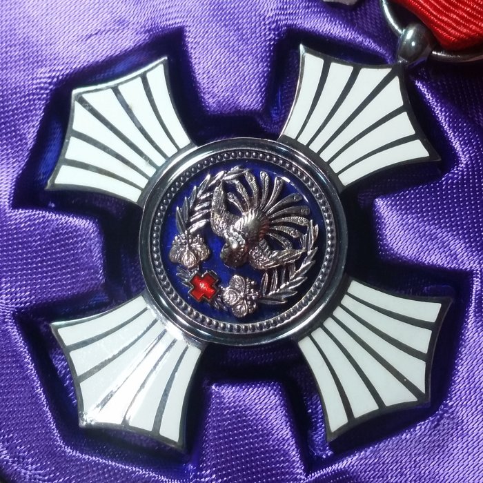 勳章獎章）N58 日本赤十字社銀色有功章| Yahoo拍賣