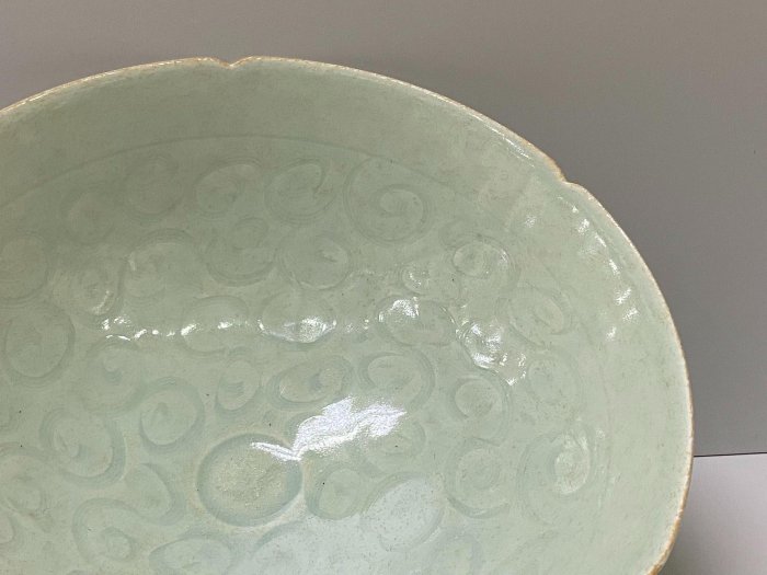 宋湖田窯影青古董碗，品相優良，尺寸精確7.4公分，口徑達21.5公分