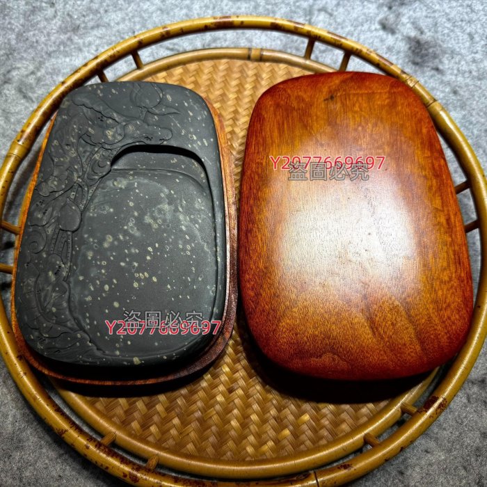 歙硯老坑龍尾金星金暈《荷塘清趣》硯整體畫面感十足寓意清新自然舊藏文