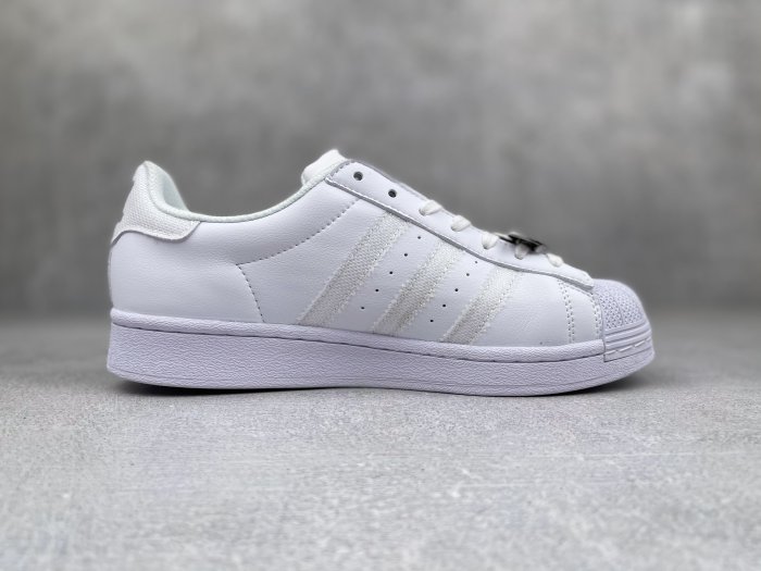 adidas gazelle silver green womens adidas SUPERSTAR 82 白色adidas Superstar 82 白色[ID5961] – HOMEGAME TOKYO