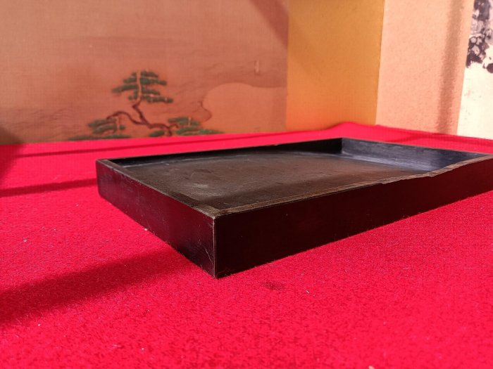 嚴選日本百年老石硯，高島虎斑石質地，長22.6cm，寬13.7cm，厚2.2cm