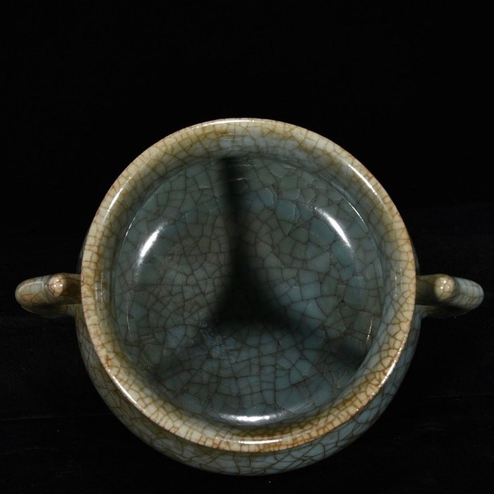 文房具　雙耳香爐 宋時代　汝窯 陶器　冰裂纹 貫入 宋汝窯冰裂紋雙耳爐，高9厘米，直徑16厘米， 【上元雅玩堂】 | Yahoo拍賣