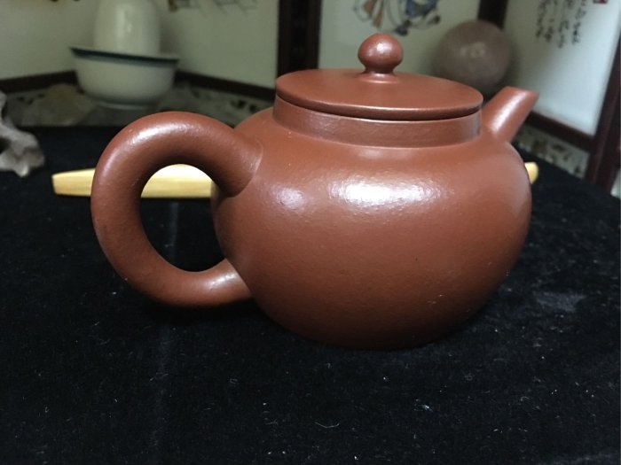 皇室御用精品紫砂館@全手工壺.袁義和.朱泥平蓋水平壺.清.朱泥暗紅