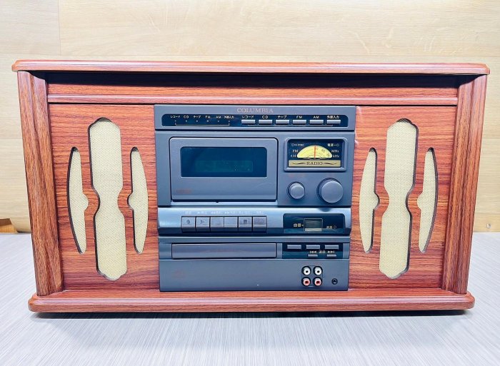 JP.com】日本COLUMBIA GP-38 音聽箱復古造型黑膠唱盤AM/FM 收音機卡帶