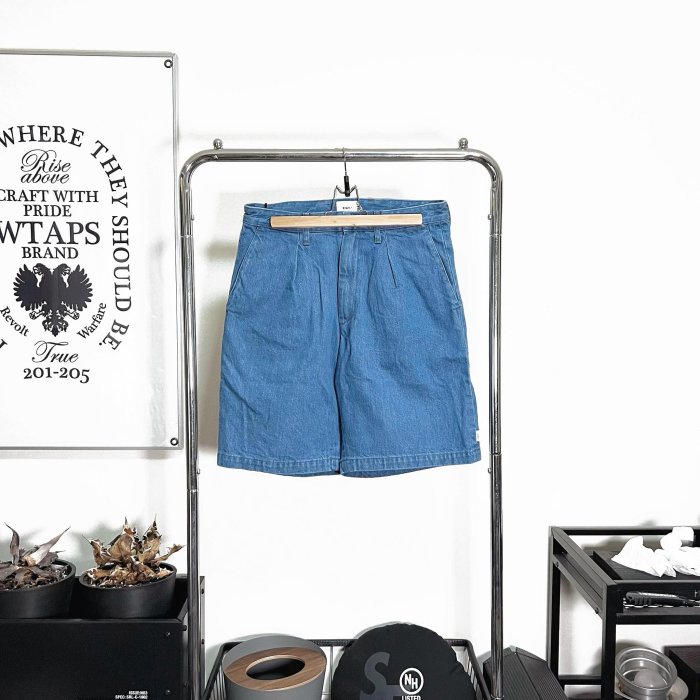 パンツ 21ss WTAPS TUCK 01 SHORTS COTTON DENIM 希望商店】【✓寄賣商品】WTAPS TUCK 01 SHORTS 21SS 水洗牛仔