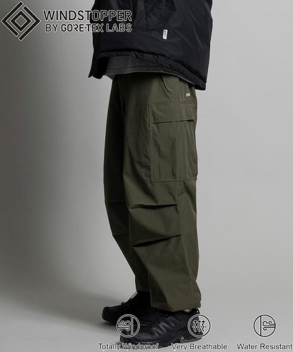 FREAKS STORE別注 GORE-TEX CARGO PANTS phenix（プラスフェニックス）の「＋Phenix/プラスフェニックス