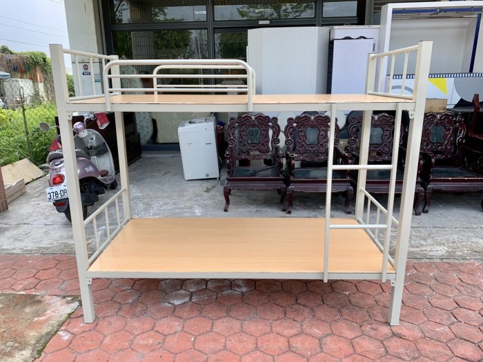 香榭二手家具*全新品 灰白色單人3尺 角管雙層床-鐵床-鐵製床架-上下舖-上下床-子母床-遊戲床-兒童床-宿舍床-高腳床