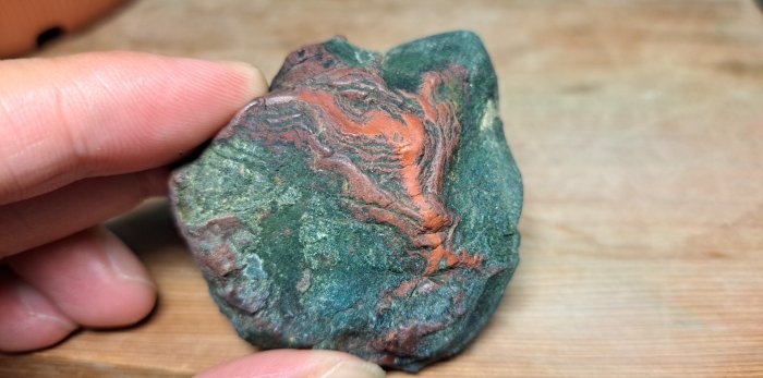 🐲神龍降現】65g 龍鳳碧玉天然奇石雅石石雕茶盤石雕龜甲石雕太極石太極