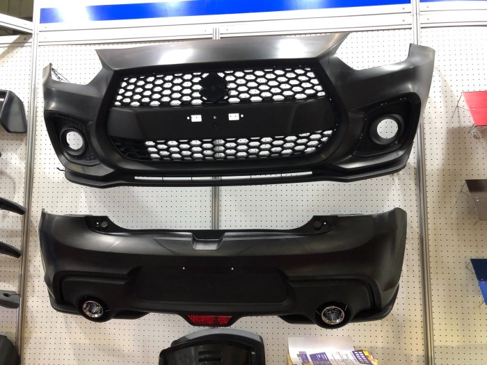 DJD19042913 鈴木 SUZUKI SWIFT 18 19年 SPORT 前保桿 後保桿 側裙 尾翼 含烤漆