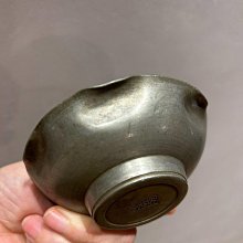 嚴選日本回收民國時期義春款錫托茶托，雙蓮花造型高壁蝶紋，錫製精巧杯