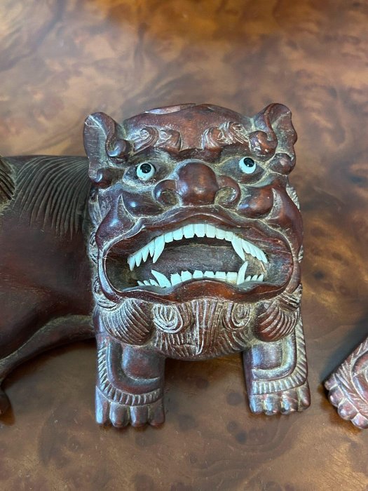 ☆b247、中国美術 龍眼木雕太獅少獅　想像を超えて 木 彫獅子 親子 置物 二手】實木雕獅子少獅太保。六十年代口創匯天然龍眼木荔枝木手工雕案頭