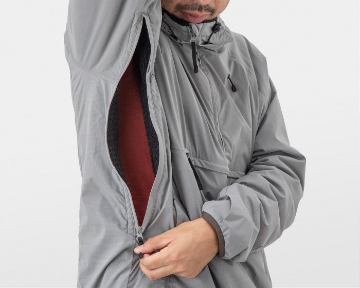 YAMATOMICHI 山と道Olive 軍綠M Alpha Anorak 連帽T 中層輕量
