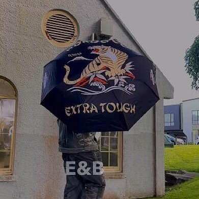 全新NEIGHBORHOOD 24SS TIGERPRINT FOLDING UMBRELLA 傘老虎摺疊傘