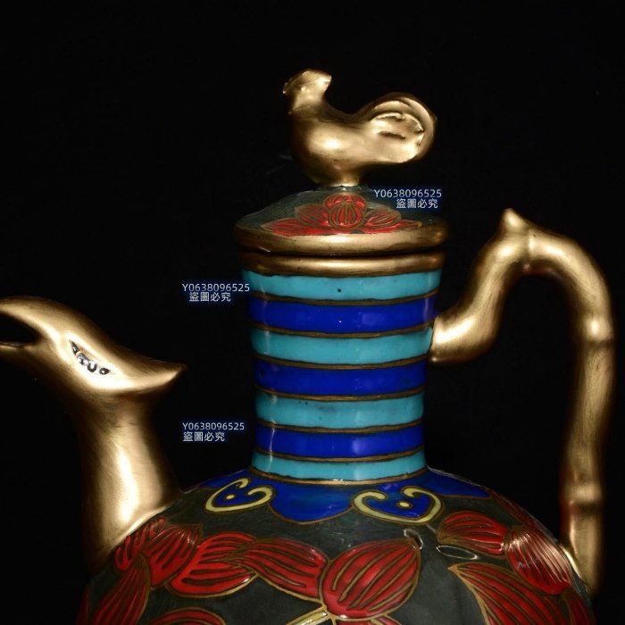 宋官窯奉華款彩繪描金花卉紋鳳壺，高24×17.8釐米3801338 鈞窯汝瓷官窯