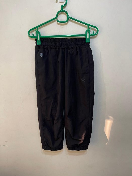 「 二手衣 」 Puma 女版運動褲 M號（黑）71