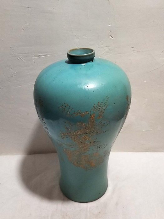 宋代汝窯天青釉梅瓶嚴選古董級藏品，刻花精美底部有款識天青釉梅瓶汝窯