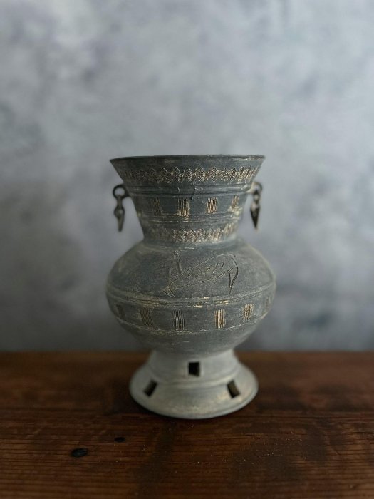 朝鮮新羅時代動物文臺三耳壺，嚴選古董級佛系飾器動物文臺壺、三耳壺 